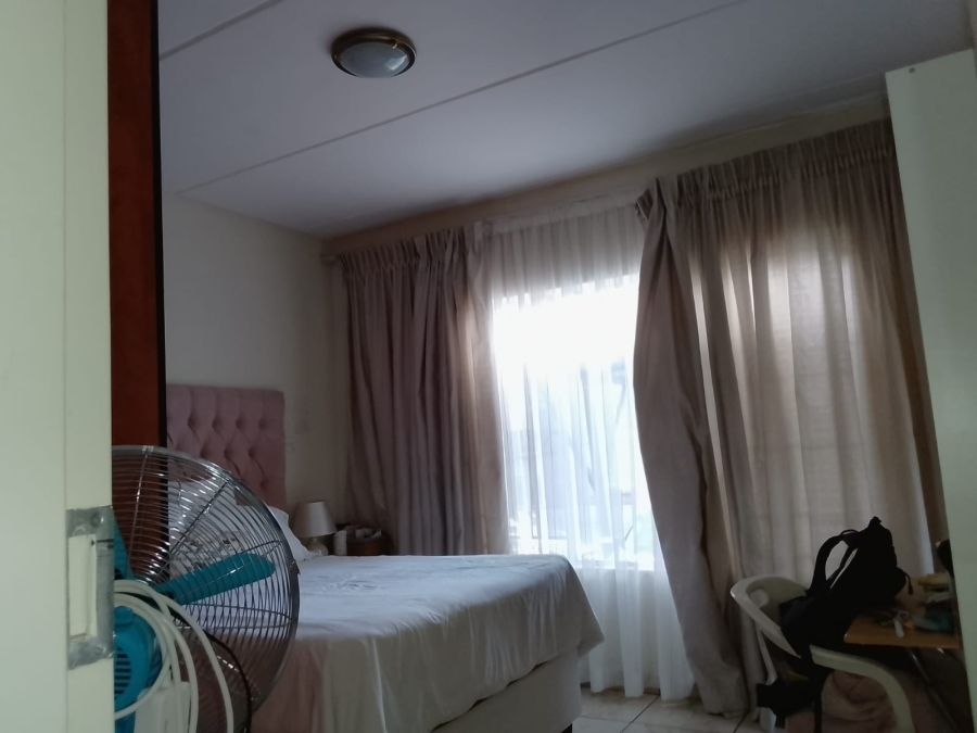 To Let 3 Bedroom Property for Rent in Waterval East North West